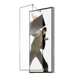 PanzerGlass CARE by PanzerGlass® Flagship Case Urban Combat Smokey Black Qi Compatible für Galaxy S24 Ultra